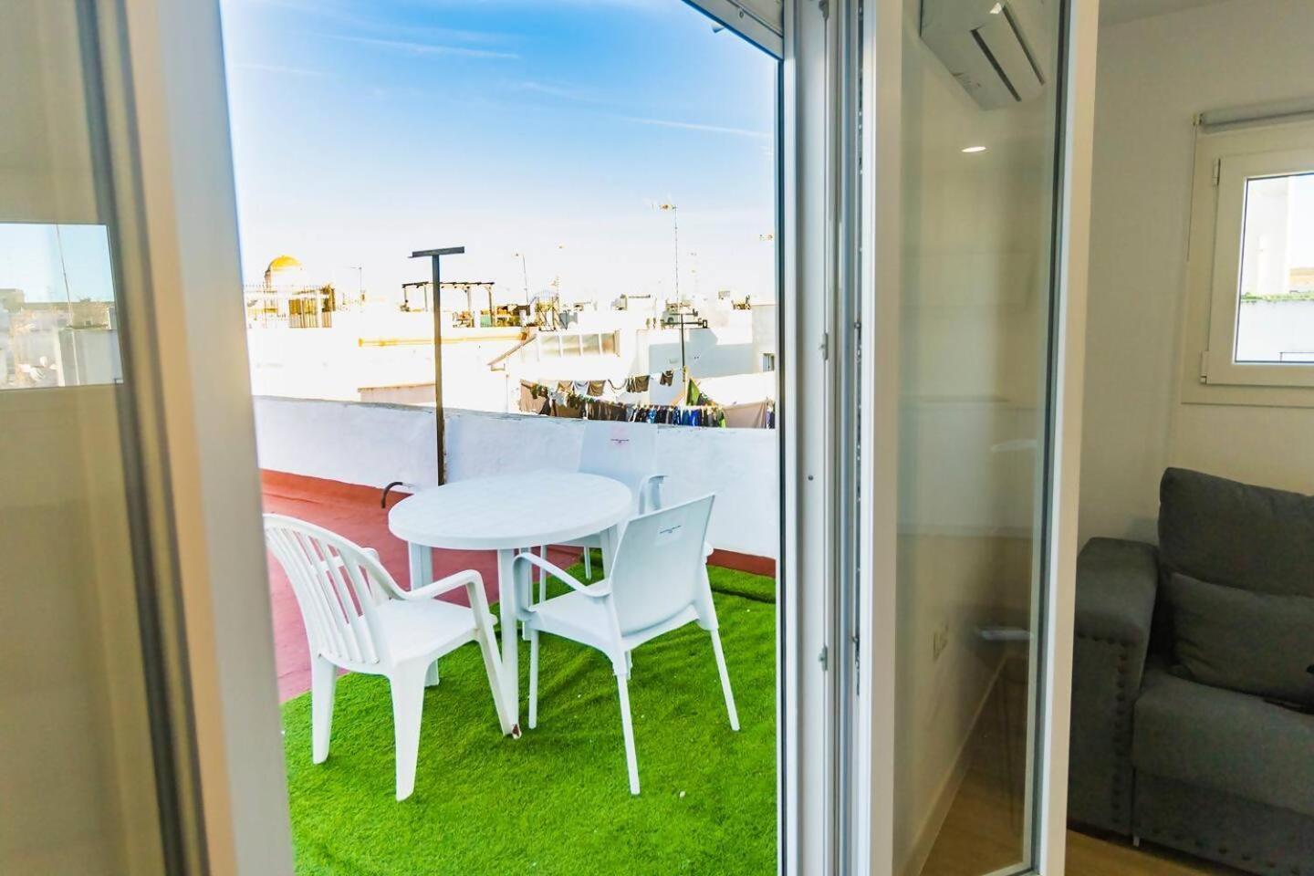 Apartamentos La Cruz Verde Cadiz Phòng bức ảnh