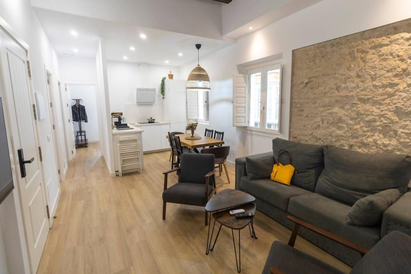 Apartamentos La Cruz Verde Cadiz Ngoại thất bức ảnh